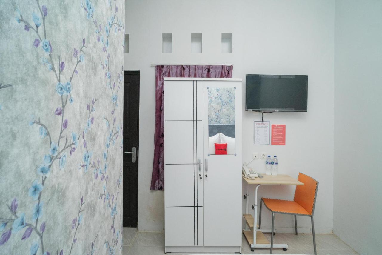 Reddoorz Plus Near Itc Cempaka Mas 2 ジャカルタ エクステリア 写真