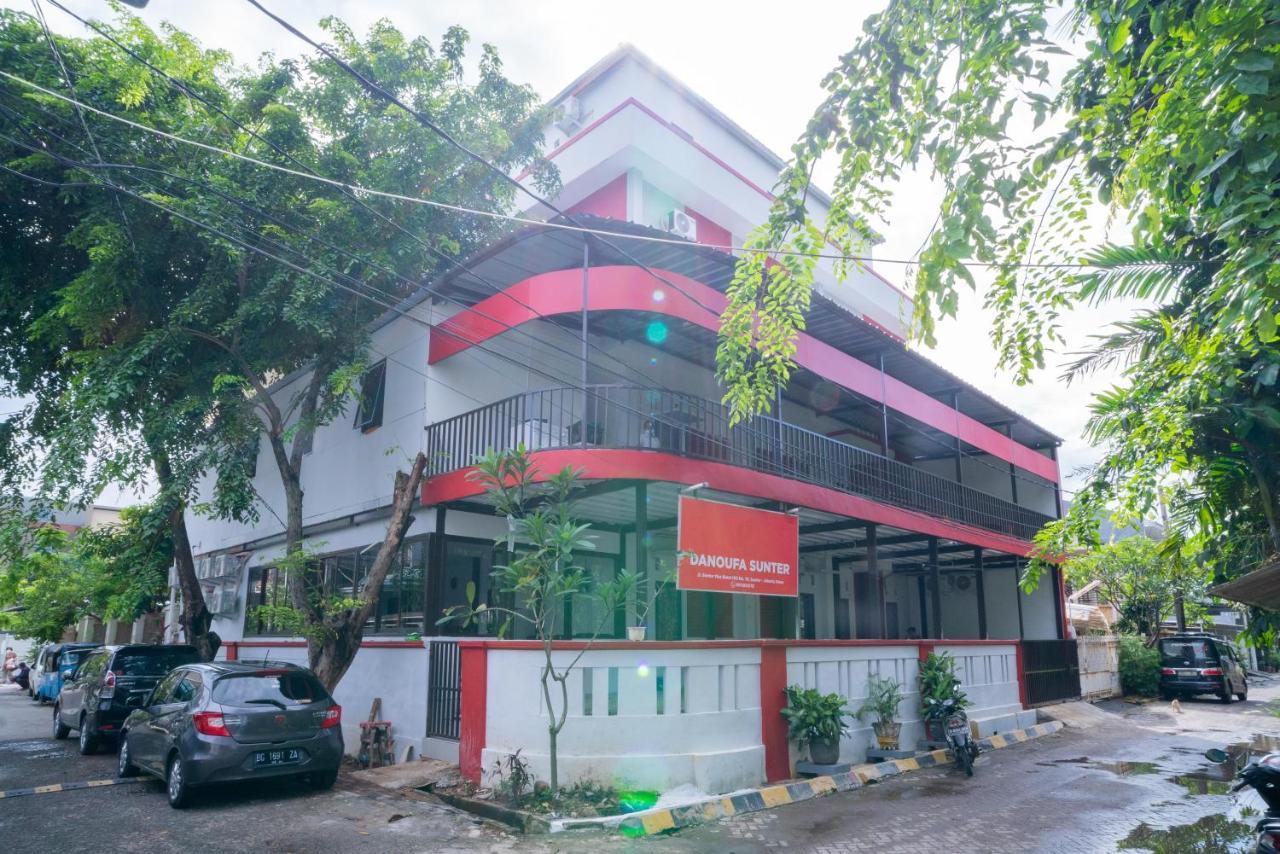 Reddoorz Plus Near Itc Cempaka Mas 2 ジャカルタ エクステリア 写真